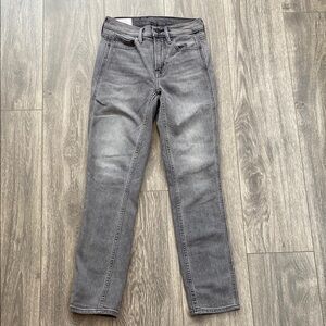 GAP - Vintage Slim Mid Rise Jeans in Light Grey - Size 24 / 00